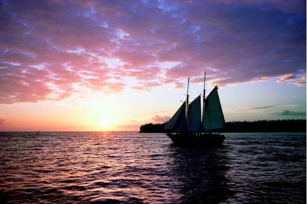 sunset cruises near bluewater key rv resort