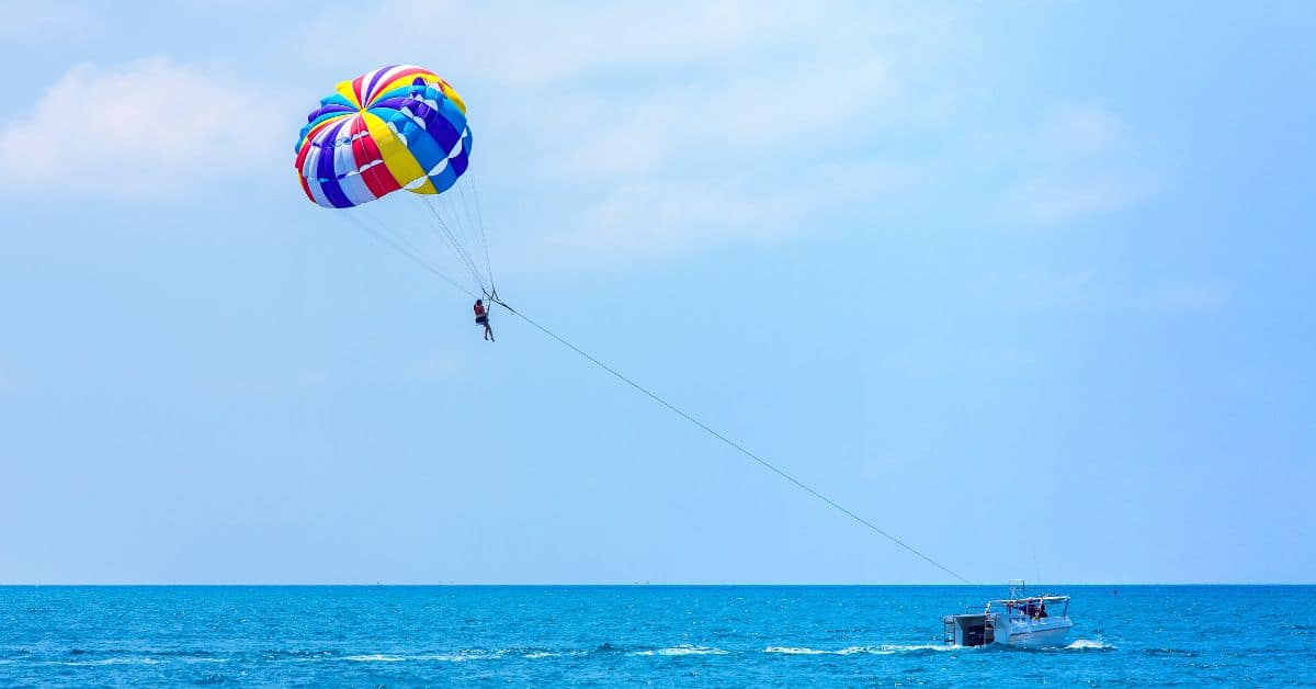 parasailing key west